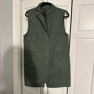 Abercrombie & Fitch Forest Green Outerwear